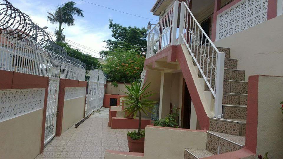 Sea Breeze Guest House Belize City Luaran gambar